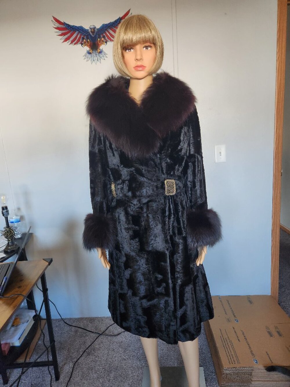 #701 Small fauxfur/fox fur coat